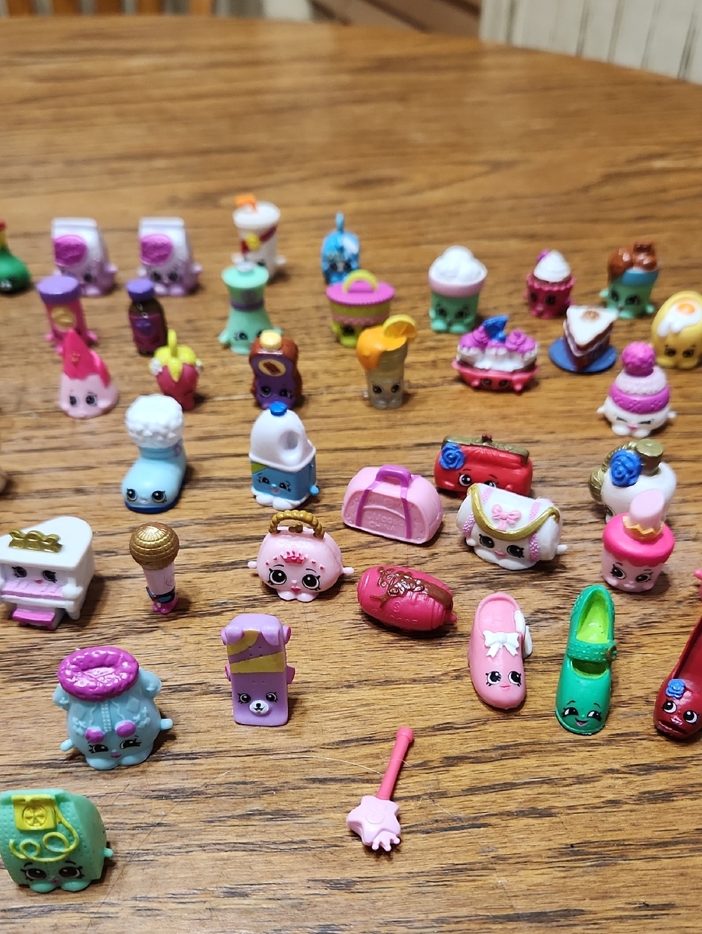 79 Shopkins Few Misc Pieces - Picture 3 of 6